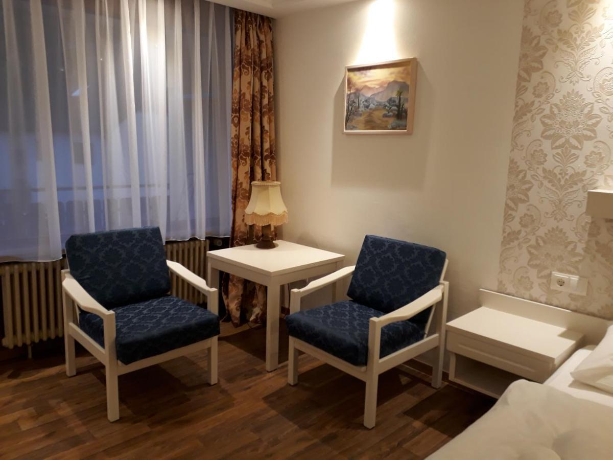 Hotel Eleon 바트타이나흐자벨슈타인 외부 사진