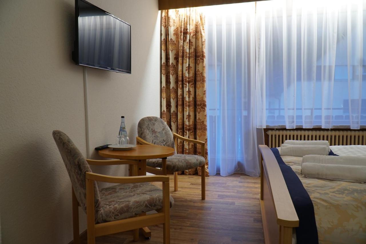 Hotel Eleon 바트타이나흐자벨슈타인 외부 사진